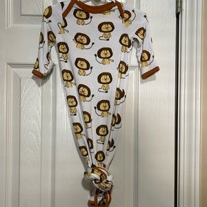 Little Sleepies Newborn Knot Gown OG Lion Print